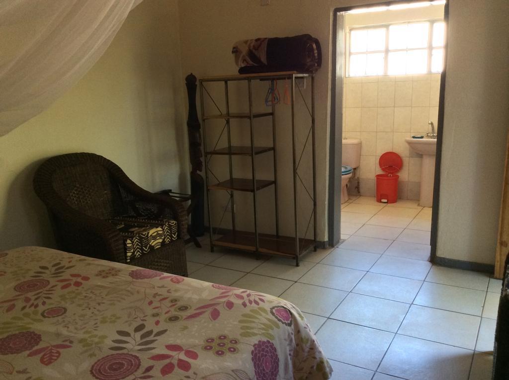Tabonina Guesthouse Livingstone Luaran gambar