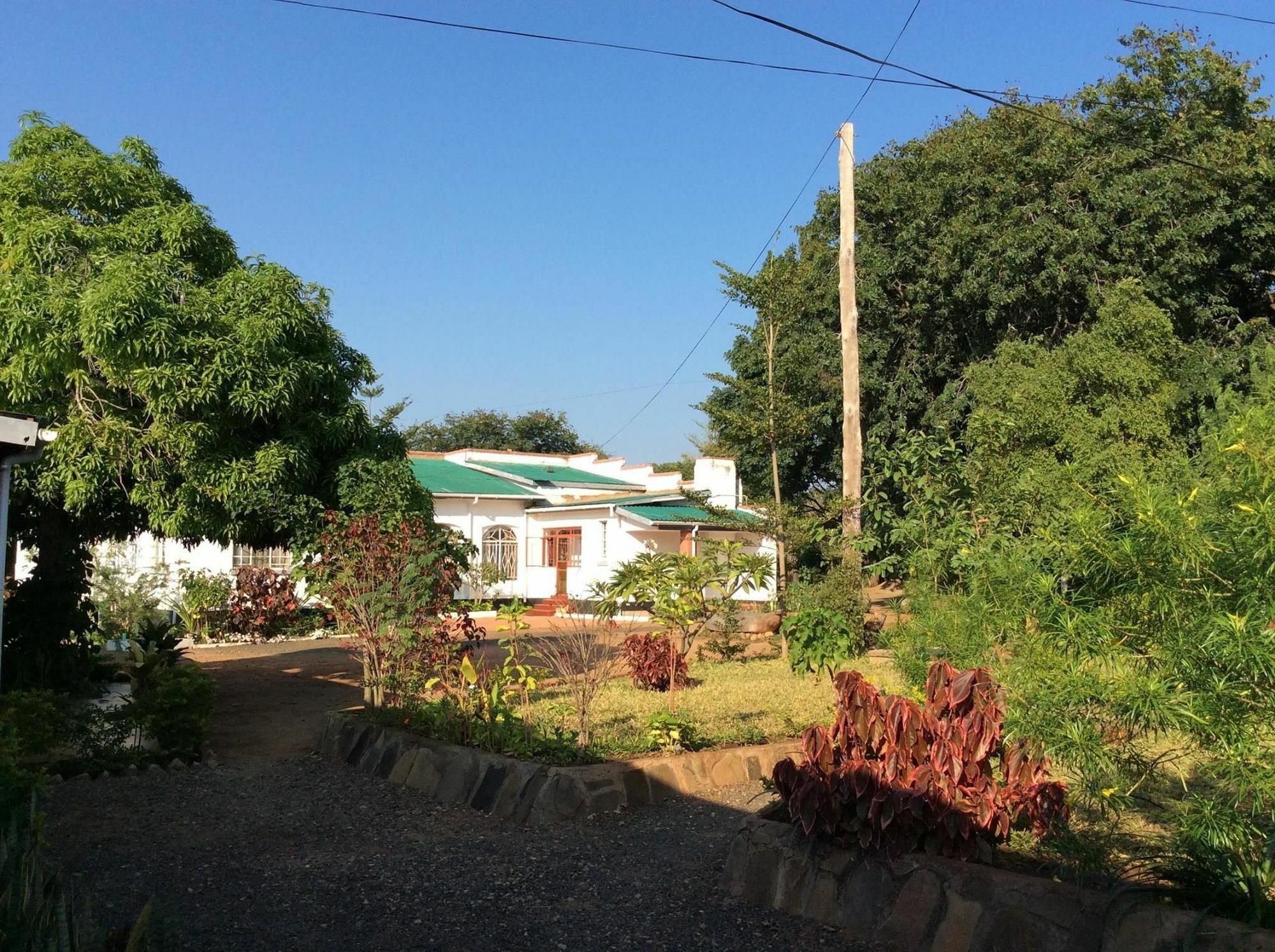 Tabonina Guesthouse Livingstone Luaran gambar